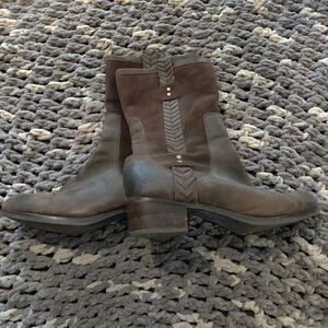 UGG Australia Women's Riding Boots Size 12